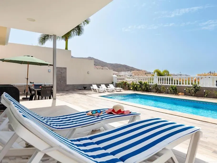 Stunning Villa Mila In Madronal, Heated Pool Costa Adeje  0*, Costa Adeje (Tenerife) Spanje